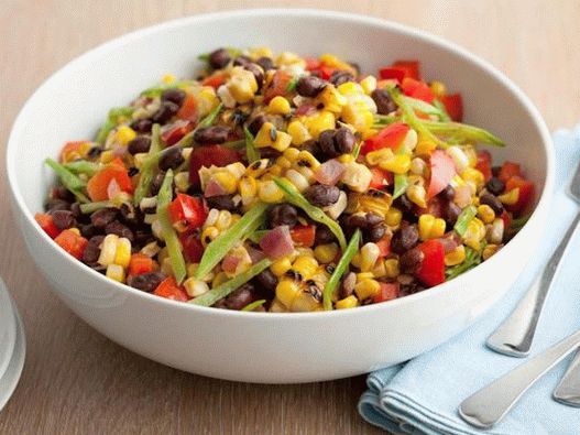 Photo of the dish - Salad with black beans and corn