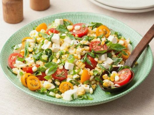 Dish Photography - Raw Corn Salad with Tomatoes