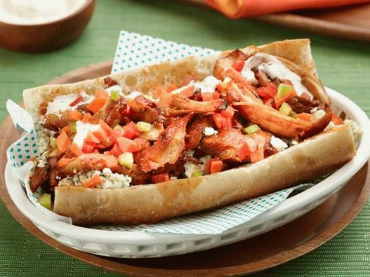 Braised Chicken Sandwiches in Raffo Buffalo Sauce