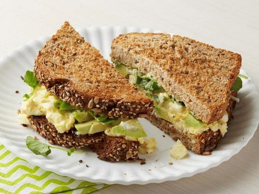 Watercress Sandwich with Egg Spread