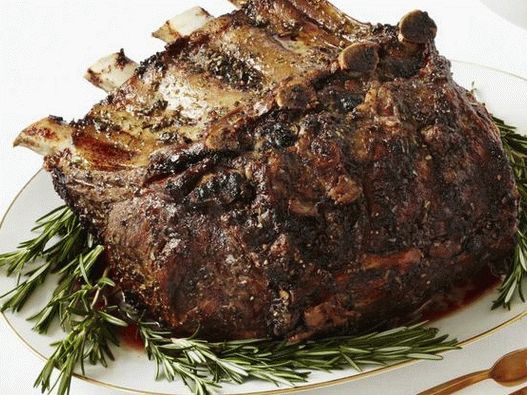 Roast beef with rosemary