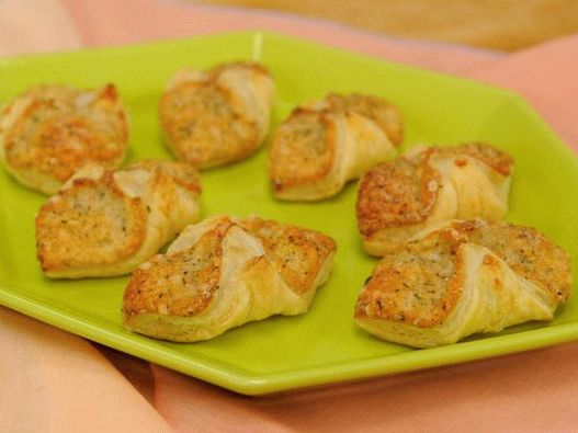 Dish Photography - Quick Cheese Puffs