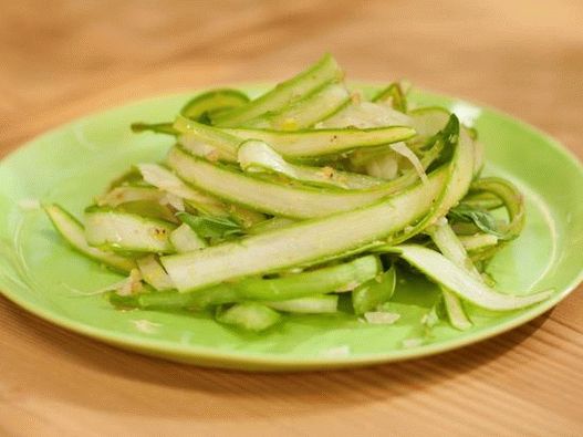 Photo of the dish - Salad of planed asparagus and fennel