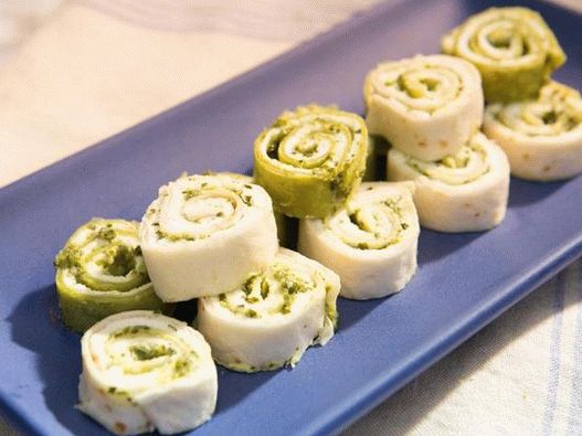 Photo of the dish - Rolls with pesto and goat cheese