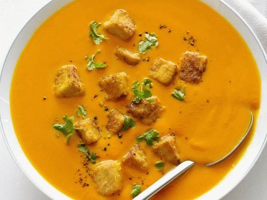 Carrot - ginger tofu puree soup