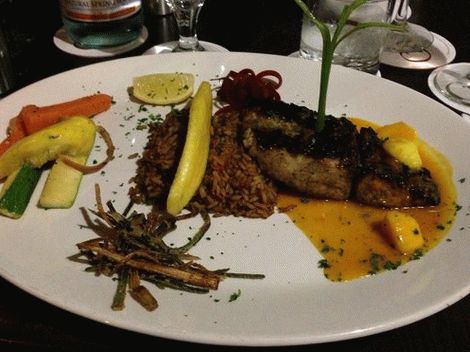 blackened-mahi-mahi-with