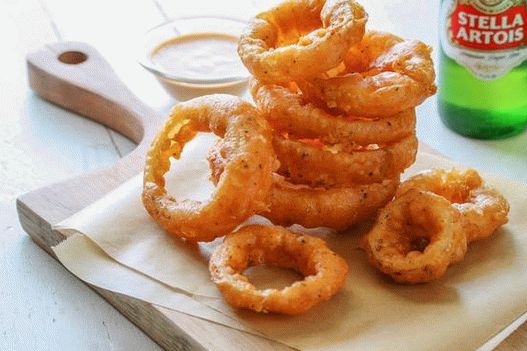 Photo Onion rings deep-fried