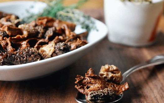 Photo pickled mushrooms