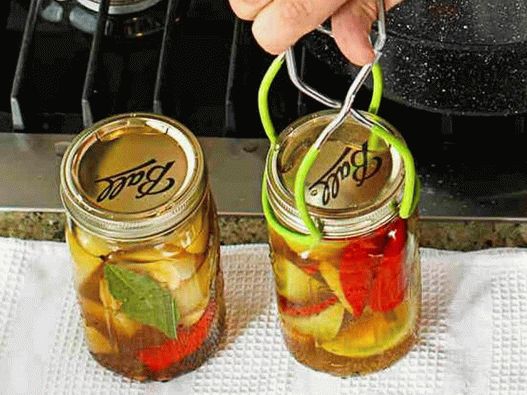 Refrigerate home-preservation jars at room temperature.