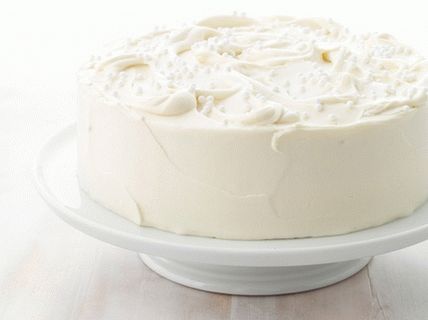 Photo of Almond Cake with White Chocolate Icing