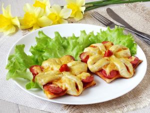 Mini pizza flowers