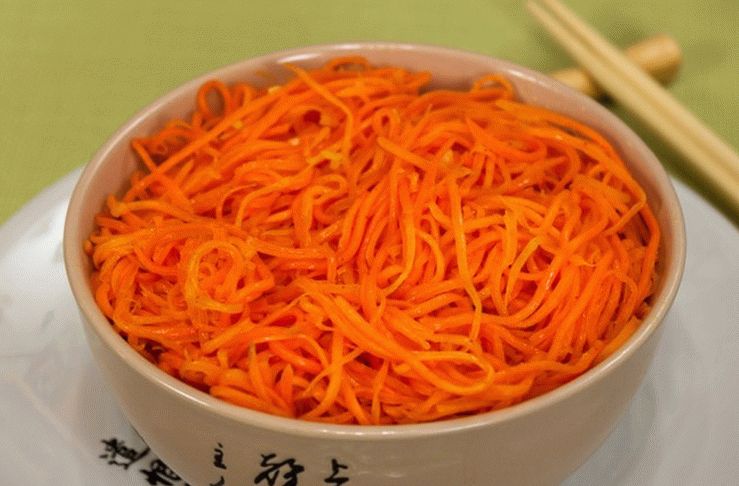 Tashkent-style carrots