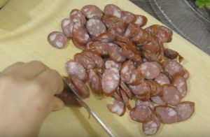 German potato salad with hunting sausages - 3