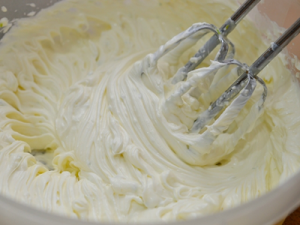 Low calorie cheesecake
