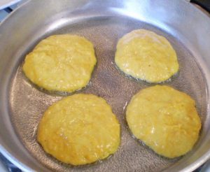 Pumpkin fritters with semolina