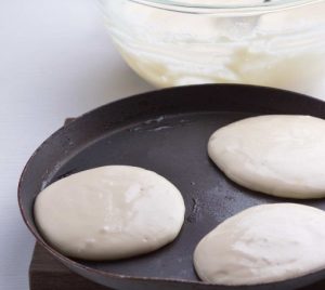 Fritters on sour cream