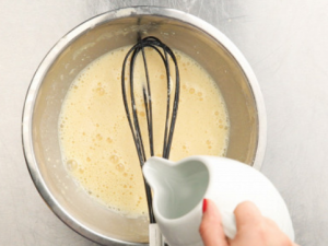 Omelet with flour and garlic