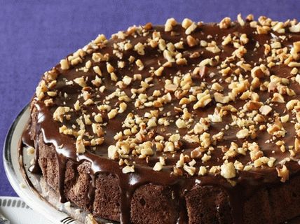 Photo Walnut-date cake (without flour) with chocolate icing