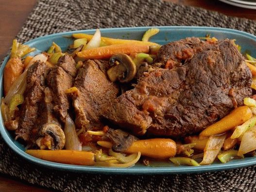 Photo of the dish - Stewed roast beef with vegetables