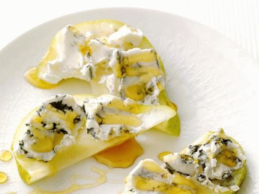 Pears with blue cheese