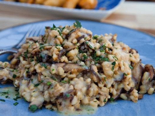 Photo of the dish - Pearl barley risotto with mushrooms and pumpkin