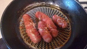 Spicy fried sausages