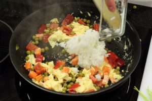 Boiled rice with vegetables