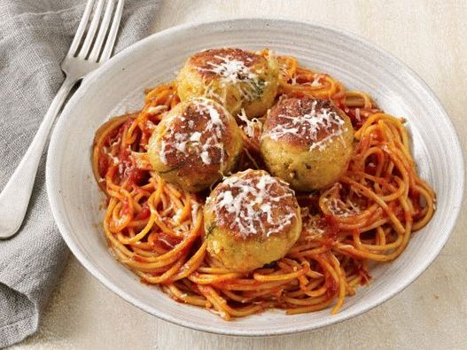 Photo Vegetable eggplant and bean meatballs