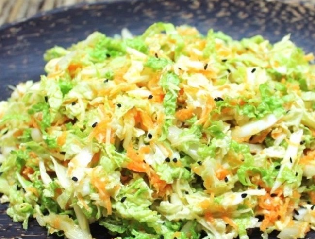 Vegetable salad with caraway seeds