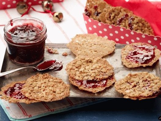 Photo Oatmeal Raspberry Sandwich Cookies