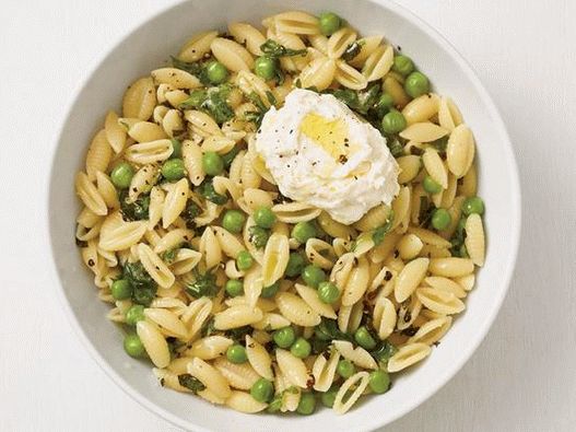 Photo of Cavatelli Pasta with Green Peas and Ricotta