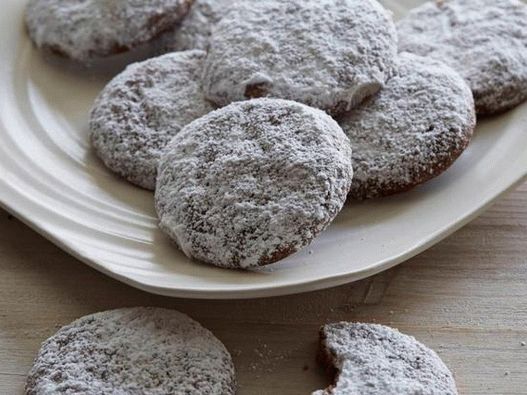 Photo Chocolate-nut pastry cookies
