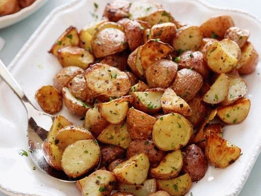 Photo Baked Potato with Garlic