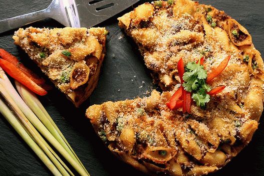Photo Pasta and minced meat pie