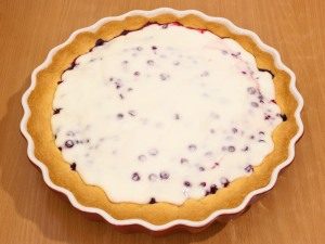 Lingonberry pie