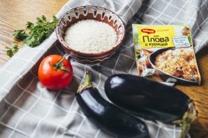 Pilaf with eggplant