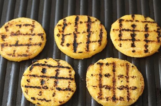 Grilled polenta photo