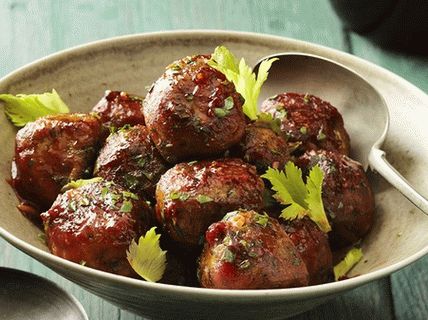 Photo Celery Polpette in Tomato Sauce