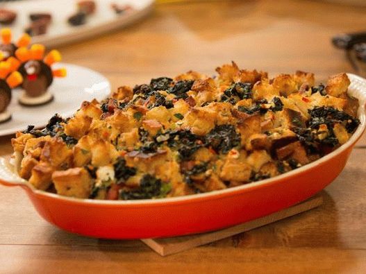 Photo of the dish - Country bread casserole with goat cheese, cabbage kale and bacon
