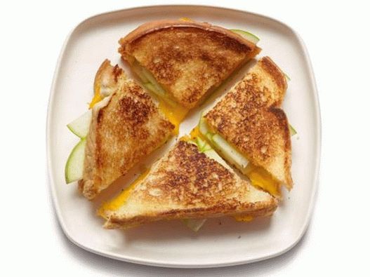 Photo of the dish - Hot sandwich with cheese and apple from Ri Drummond