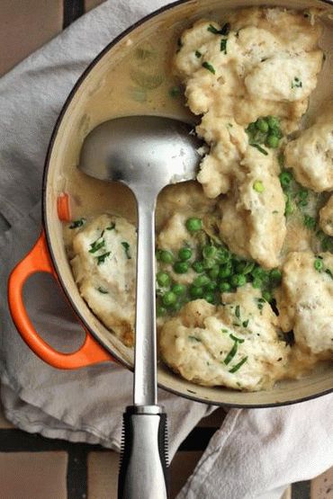 Photo Simple soup with fried dumplings