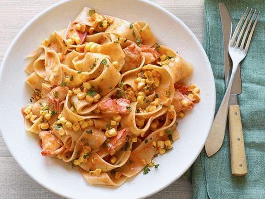 Photo - Papardelle noodles with lobsters and corn
