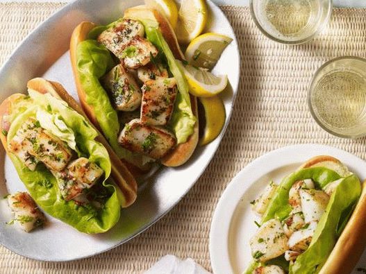 Photo - Sandwiches with scallop fried in butter