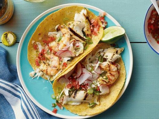 Photo - Taco with tilapia, shrimp and cabbage salad