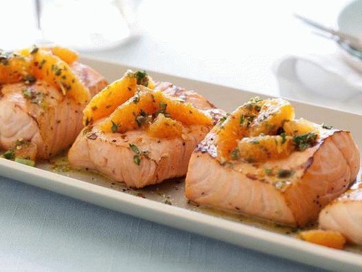 Photo - Salmon with citrus salsa verde sauce