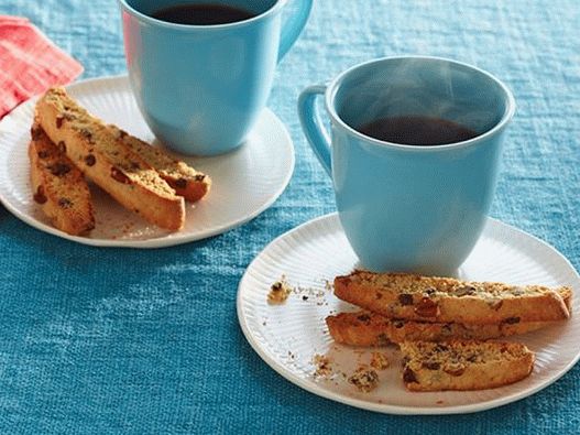 Biscotti with pieces of chocolate