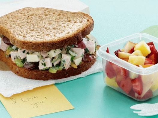 Photo - Crispy turkey salad sandwiches