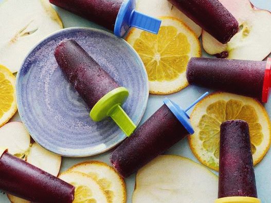 Photo - Sangria fruit ice on a stick