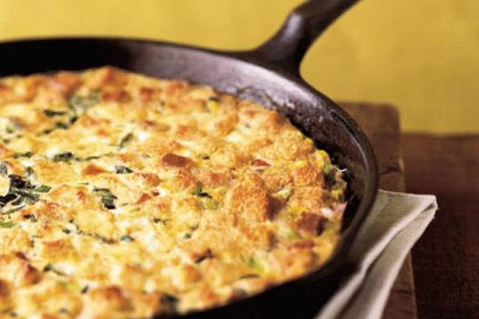 Photo of the dish - Corn pudding with ham and cheese in a pan