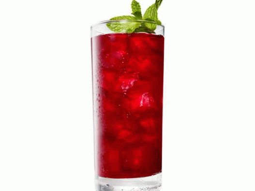 Photo - Blackberry tea with ice and bourbon